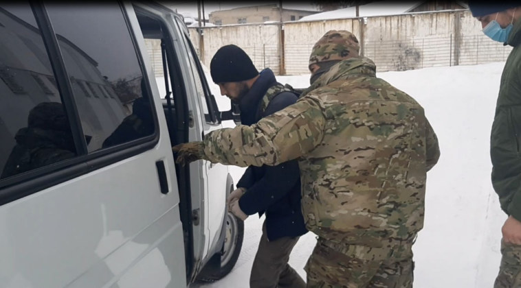 Сотрудники ФСБ провели в Томске и Новосибирске операцию по задержанию участников террористической организации - Фото