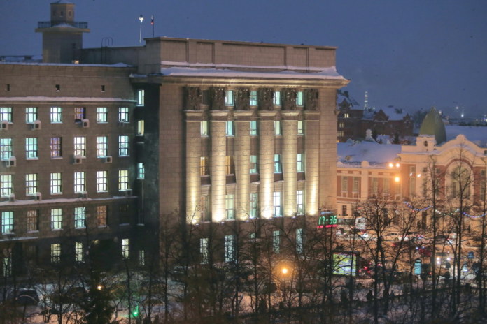 Миниатюра для: Источник: В управлении капстроительства мэрии Новосибирска проходят обыски