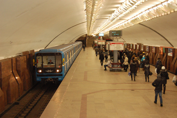 Миниатюра для: Выручка новосибирского метрополитена за минувший год снизилась почти на полмиллиарда