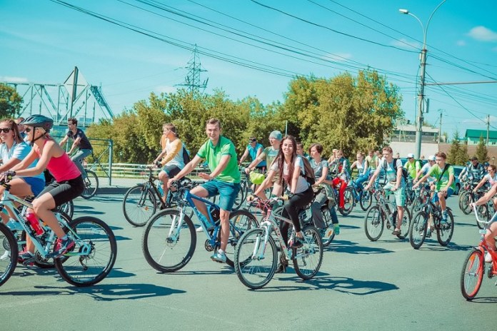 Миниатюра для: ЗОЖ и пандемия подстегнули спрос новосибирцев на велосипеды