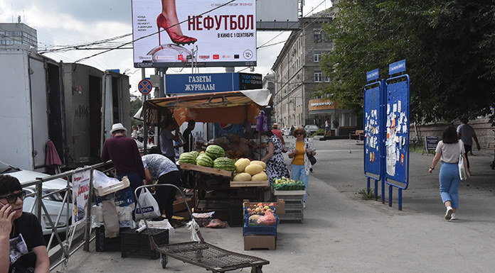 Суд отказал в запрете торговли вблизи Хилокского рынка в Новосибирске