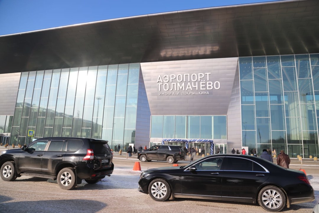 В новосибирском аэропорту Толмачево пояснили режим работы нового терминала