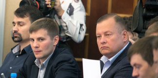 Андрей Любавский справа на переднем плане. Фото Михаила Перикова