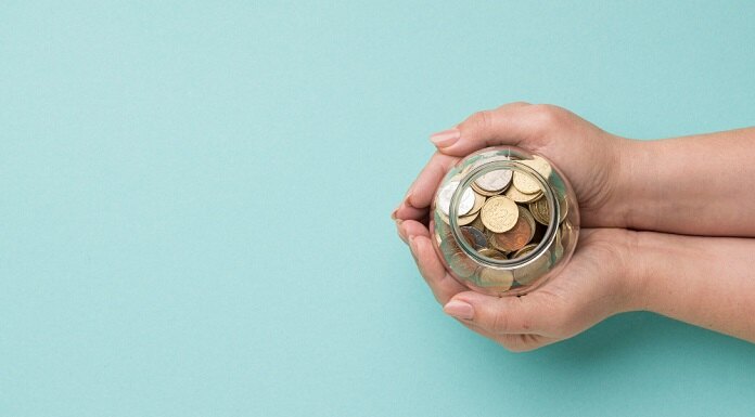 Новосибирцы назвали предпочтительную валюту для хранения сбережений
